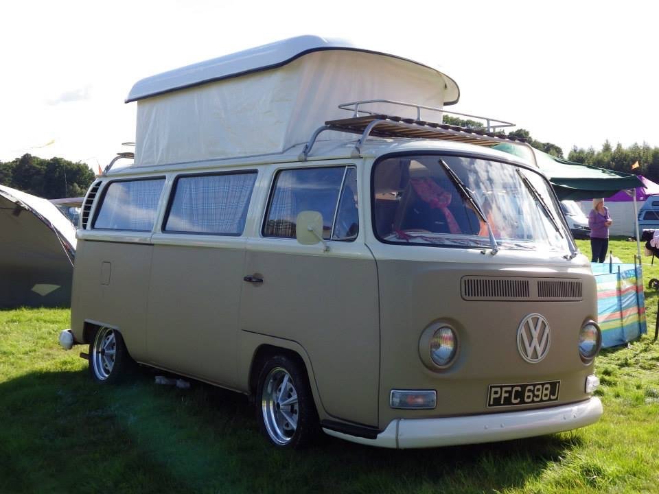 Two tone VW Campervan - early bay